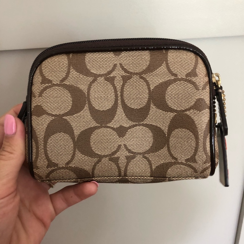 Coach Pouch - image 2
